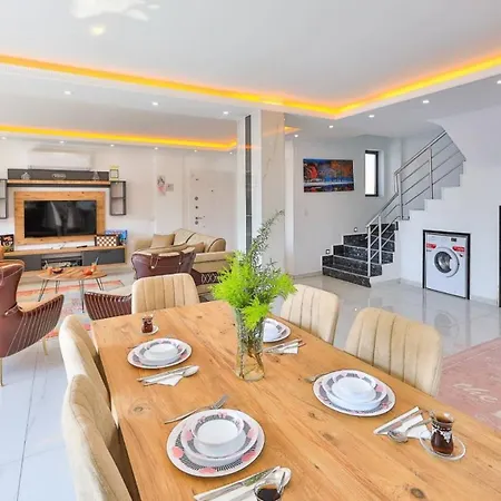 Cavdir Village 2 Bedroom Vila Kalkan